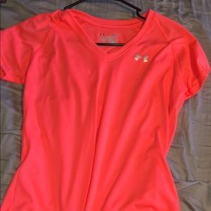 Under armor tee